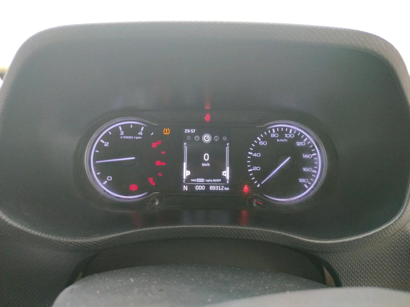 2022 Mahindra BOLERO NEO N 8, Diesel, Manual, 89,312 km, interior