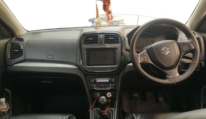2020 Maruti Vitara Brezza ZXI, Petrol, Manual, 44,935 km, interior