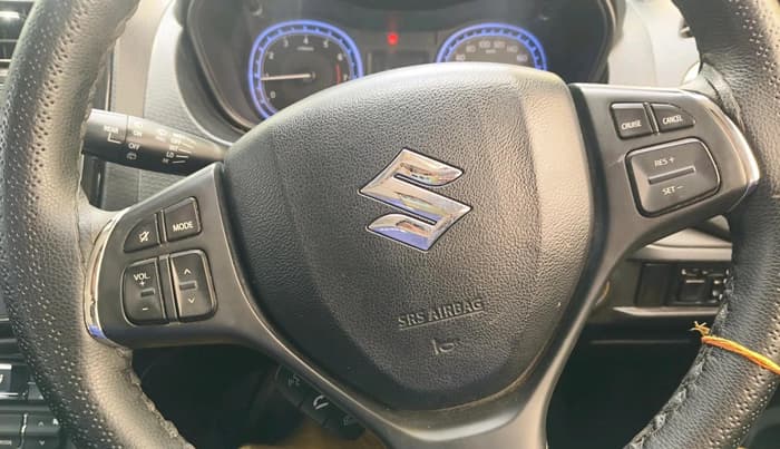 2020 Maruti Vitara Brezza ZXI, Petrol, Manual, 44,935 km, interior