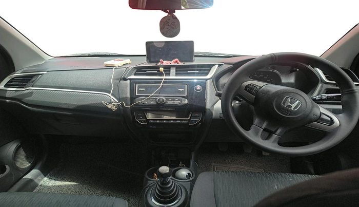 2017 Honda Brio VX MT, Petrol, Manual, 46,451 km, interior