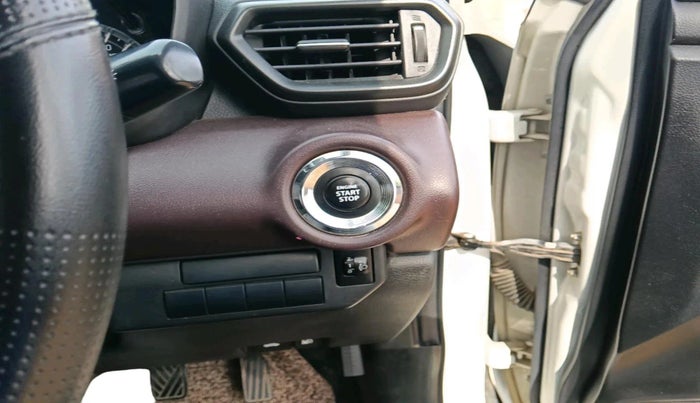 2023 Maruti Grand Vitara SIGMA SMART HYBRID, Petrol, Manual, 30,109 km, interior