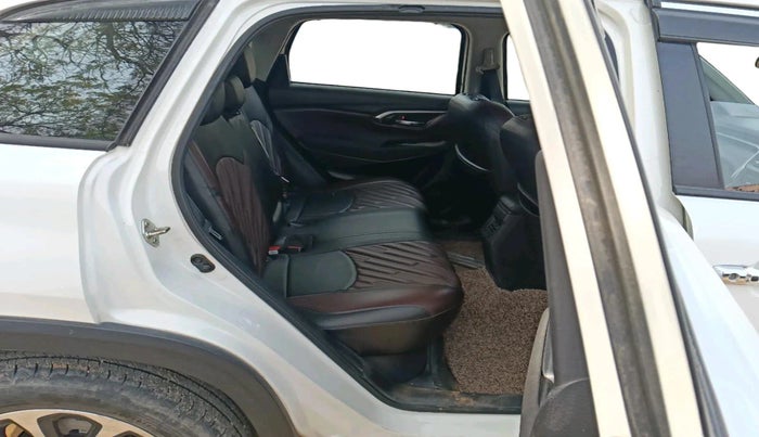 2023 Maruti Grand Vitara SIGMA SMART HYBRID, Petrol, Manual, 30,109 km, interior