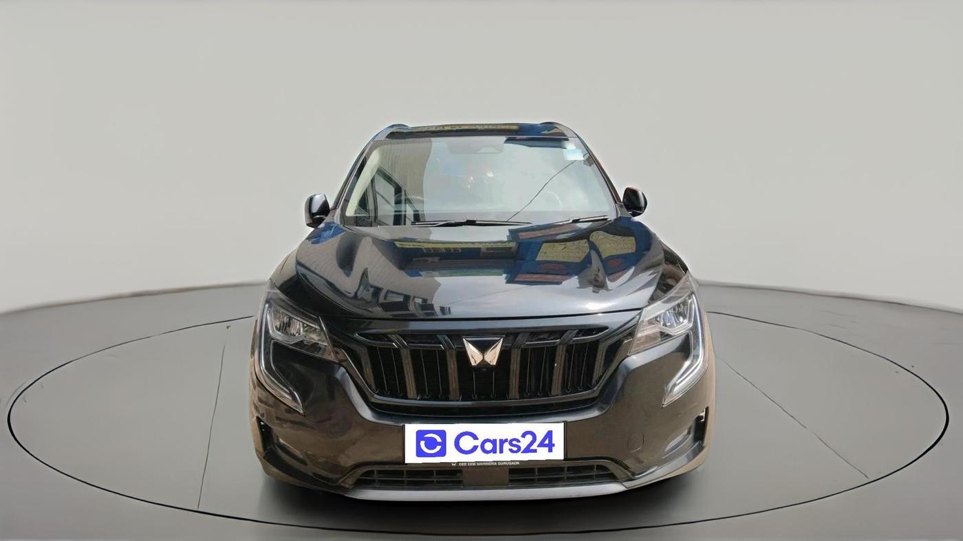 2025 Mahindra XUV700 AX 7 LUXURY P AT 7 STR, Petrol, Automatic, 25,816 km, exterior