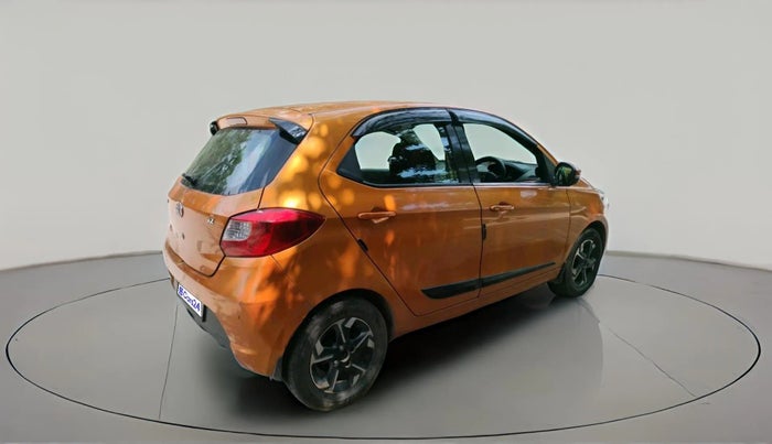 2017 Tata Tiago XZ DIESEL, Diesel, Manual, 1,25,490 km, exterior