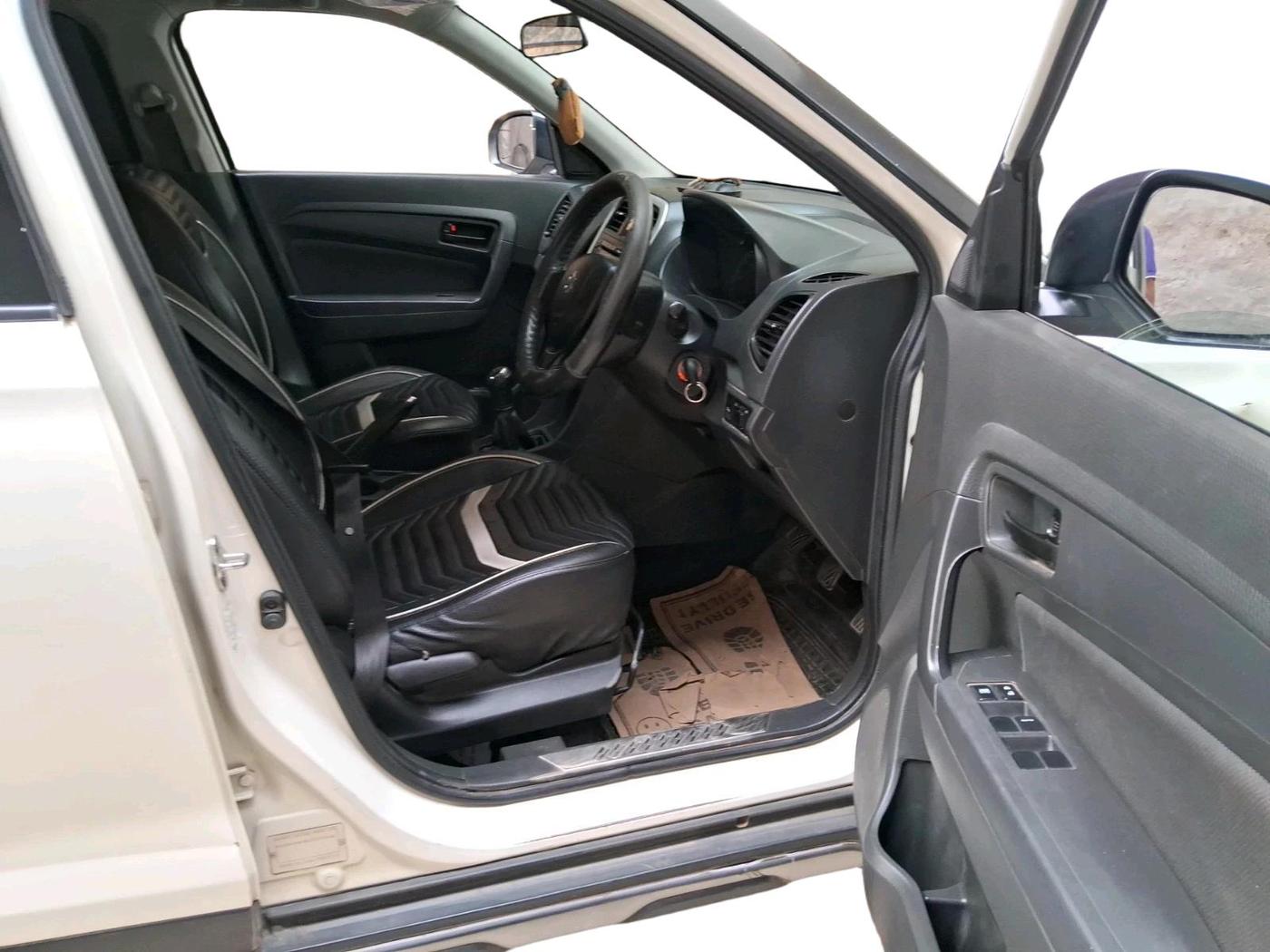 2017 Maruti Vitara Brezza VDI (O), Diesel, Manual, 82,480 km, interior