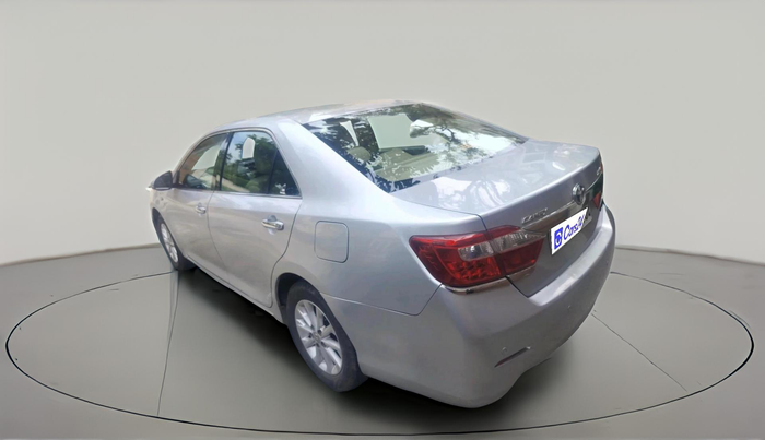2014 Toyota Camry 2.5L AT, Petrol, Automatic, 1,01,437 km, exterior
