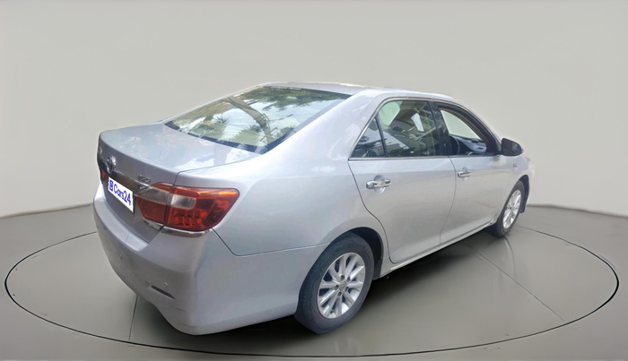 2014 Toyota Camry 2.5L AT, Petrol, Automatic, 1,01,437 km, exterior