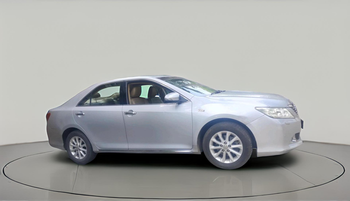 2014 Toyota Camry 2.5L AT, Petrol, Automatic, 1,01,437 km, exterior