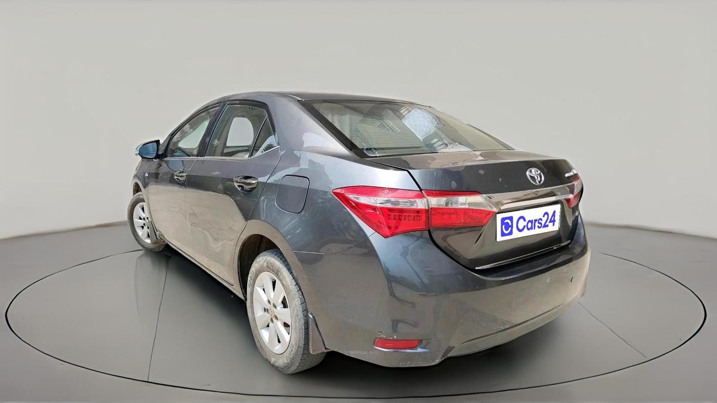 2014 Toyota Corolla Altis G PETROL, CNG, Manual, 1,43,790 km, exterior