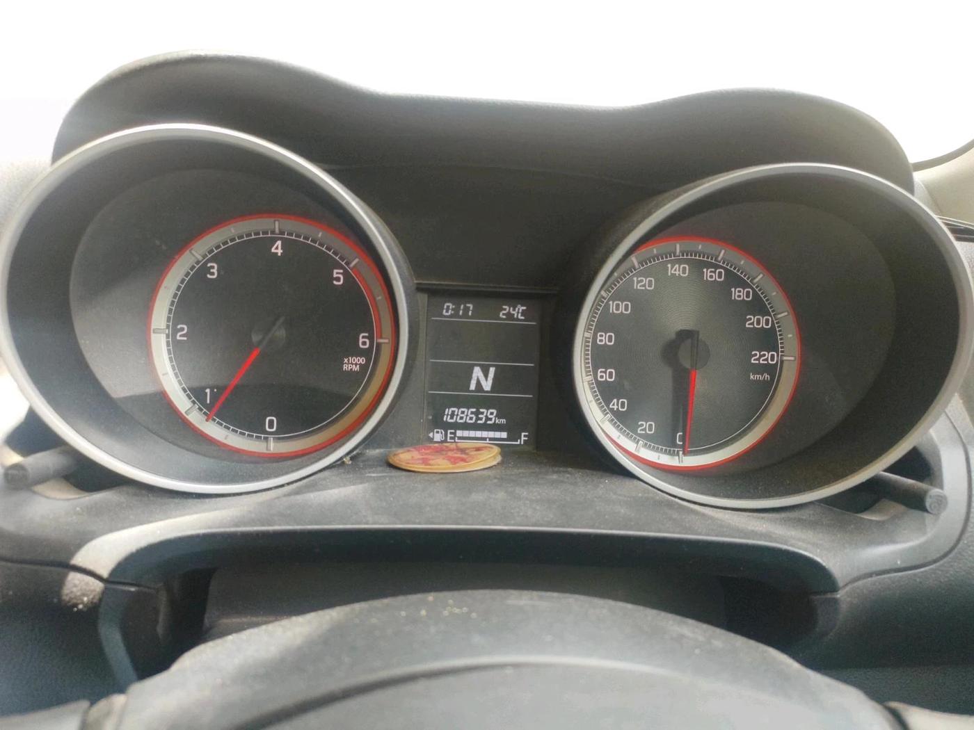 2018 Maruti Swift ZDI AMT, Diesel, Automatic, 1,08,639 km, interior