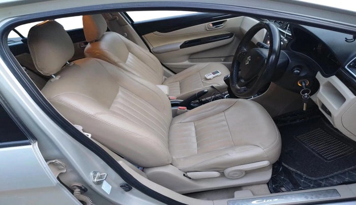 2017 Maruti Ciaz DELTA 1.4 MT PETROL, Petrol, Manual, 74,141 km, interior