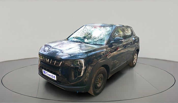 2025 Mahindra XUV 3XO MX2 Pro 1.2 L TCMPFI AT, Petrol, Automatic, 24,729 km, exterior