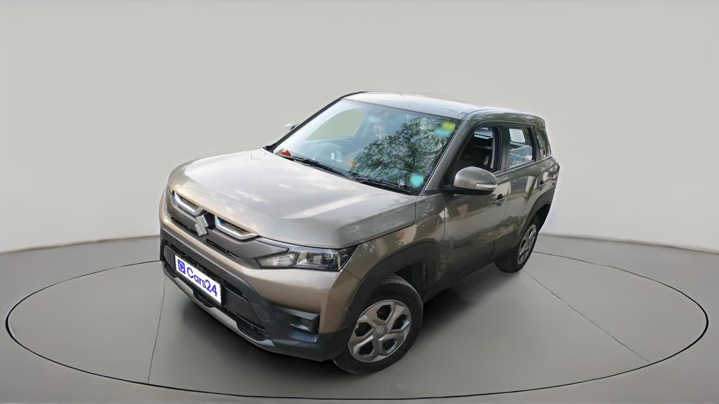 2025 Maruti BREZZA LXI, Petrol, Manual, 6,719 km, exterior