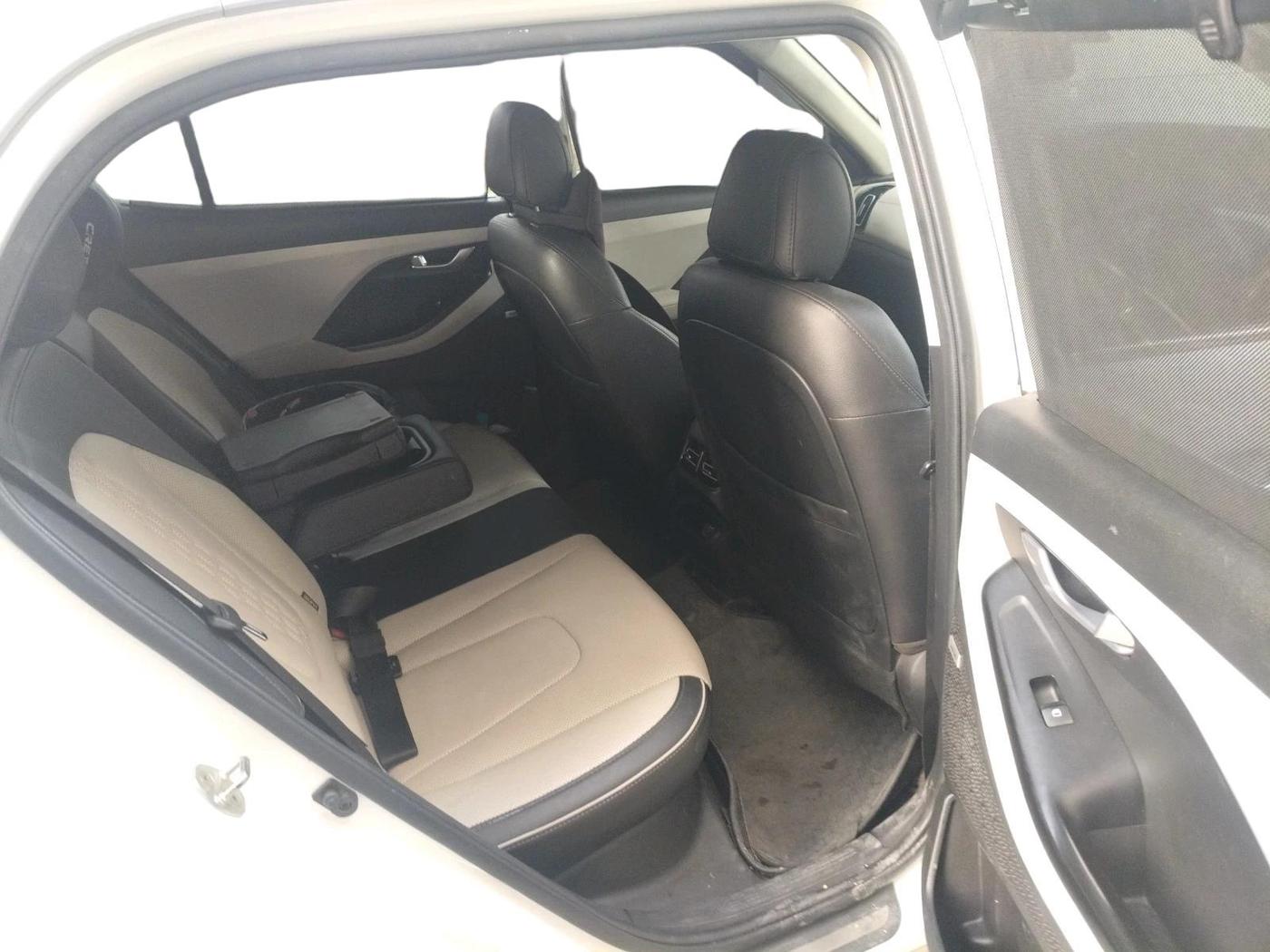 2022 Hyundai Creta SX (O) 1.5 DIESEL, Diesel, Manual, 94,781 km, interior