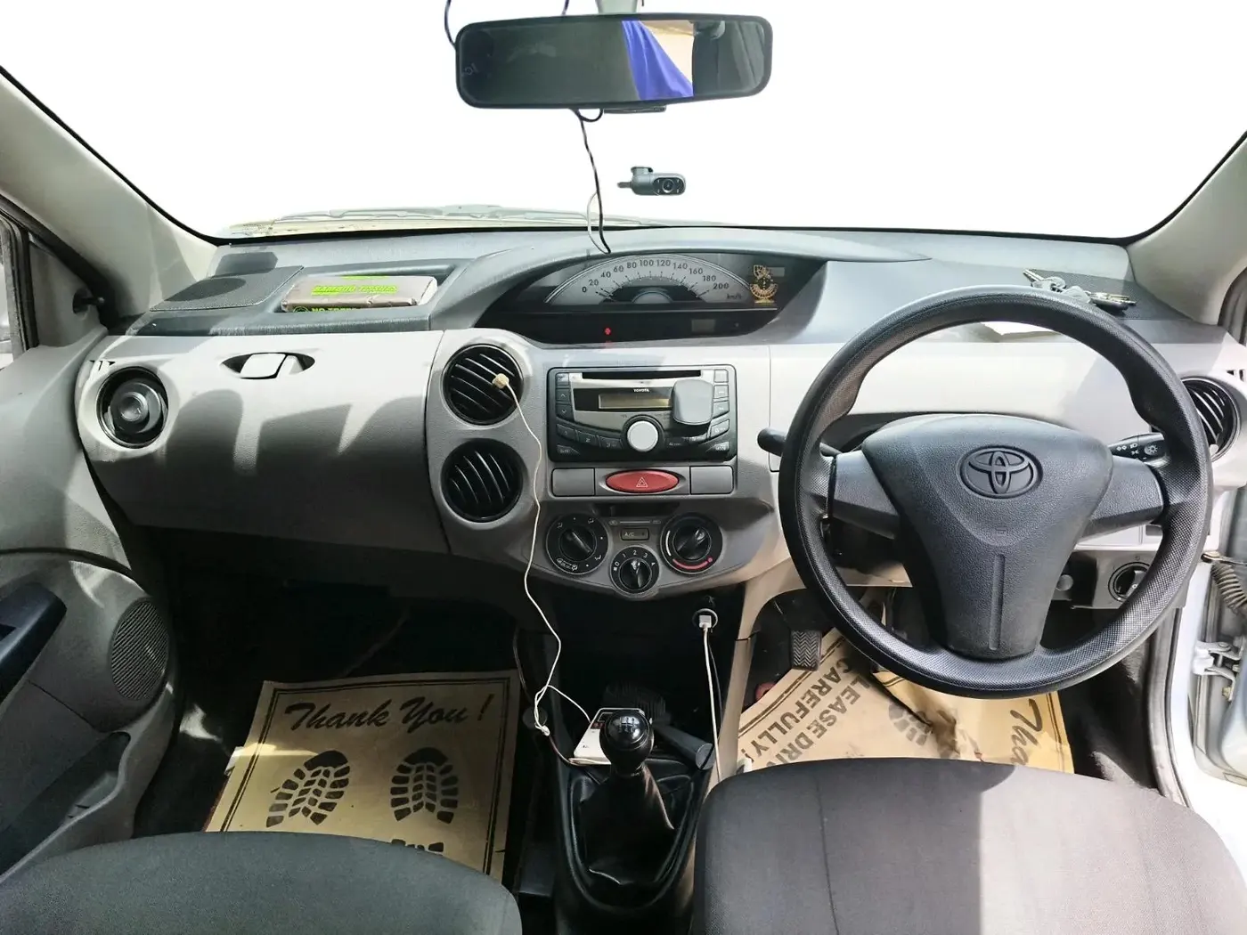 2011 Toyota Etios G, Petrol, Manual, 1,04,545 km, interior