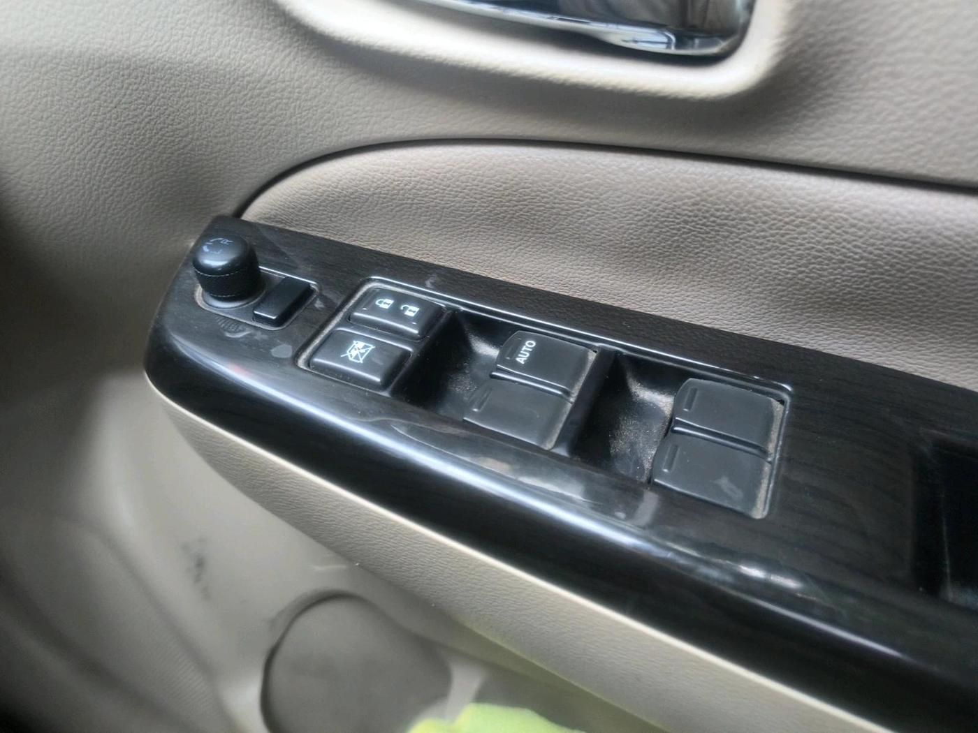 2014 Maruti Ciaz ZXI, Petrol, Manual, 1,26,910 km, interior
