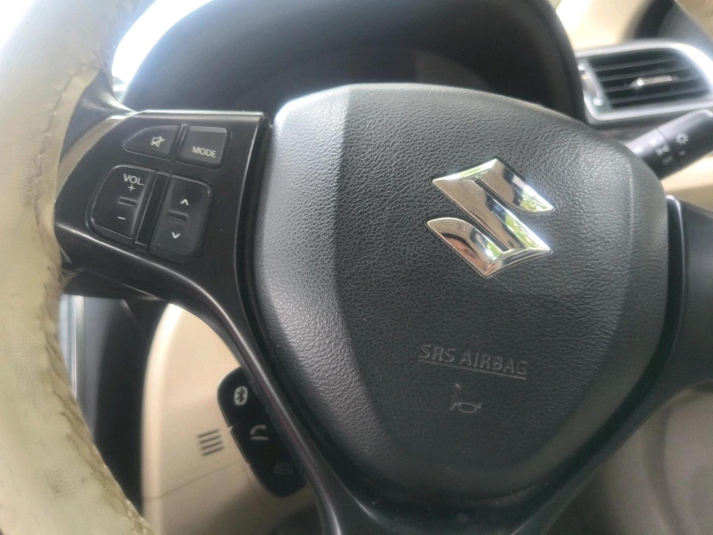 2014 Maruti Ciaz ZXI, Petrol, Manual, 1,26,910 km, interior