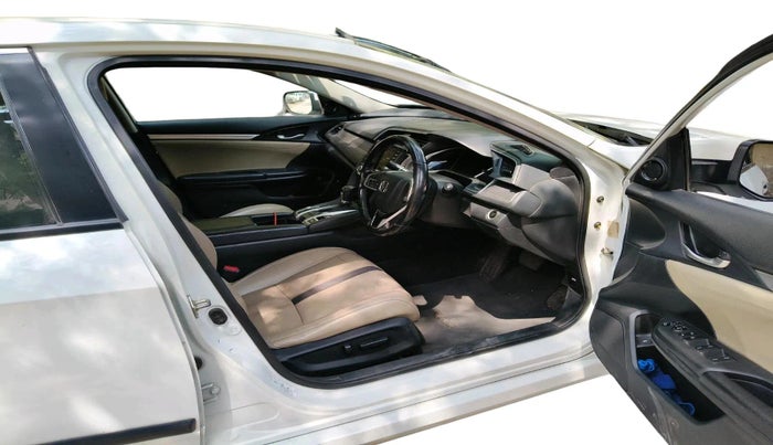 2019 Honda Civic 1.8L I-VTEC ZX CVT, Petrol, Automatic, 1,10,931 km, interior