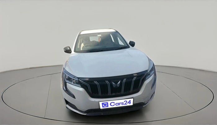 2022 Mahindra XUV700 MX P MT 5 STR, Petrol, Manual, 35,827 km, exterior