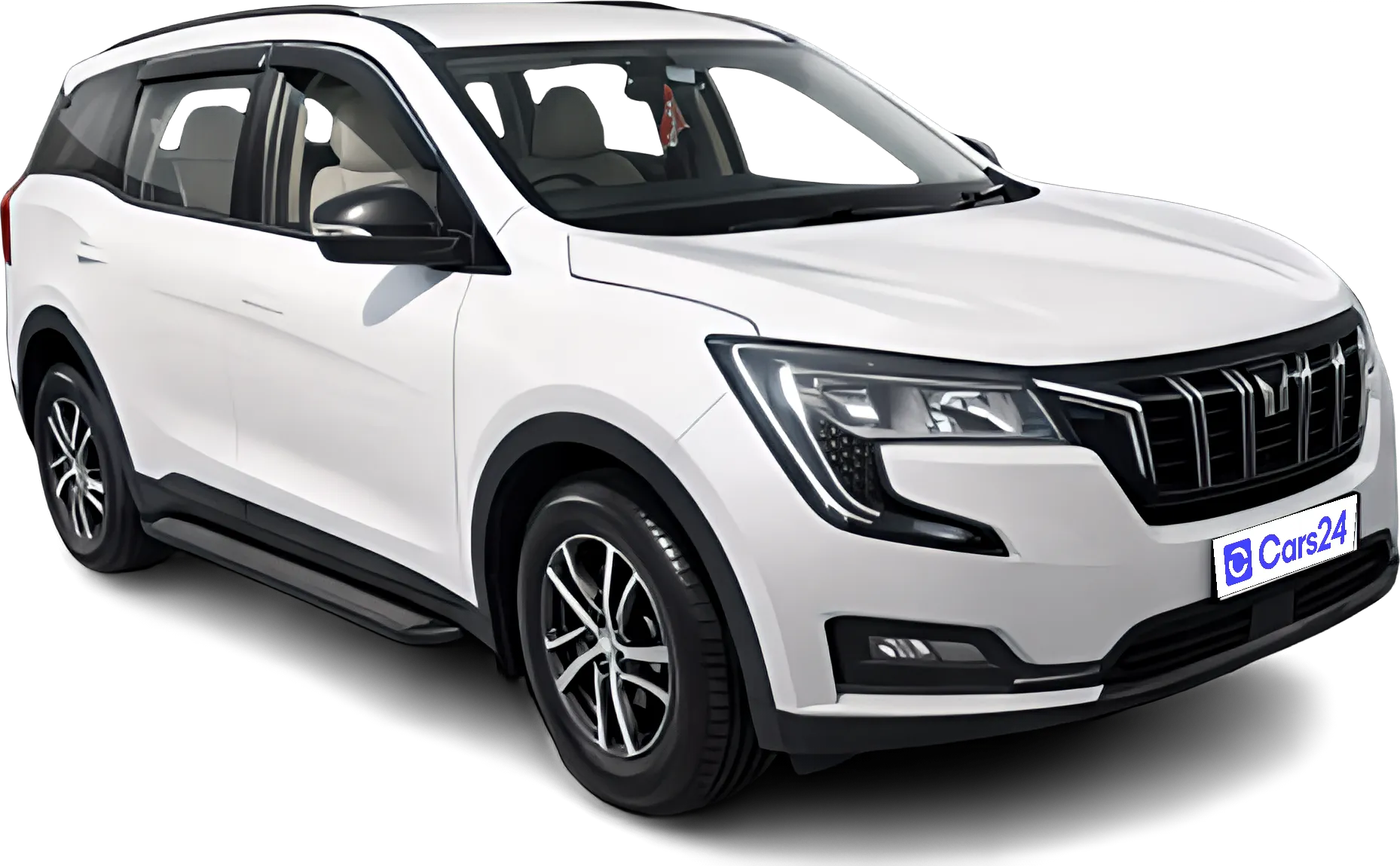 2022 Mahindra XUV700 - SUV - Petrol - Manual - ₹11.00 lakh
