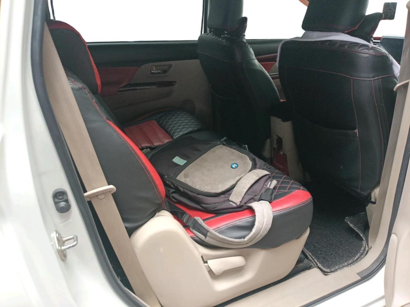 2022 Maruti Ertiga VXI CNG, CNG, Manual, 53,112 km, interior