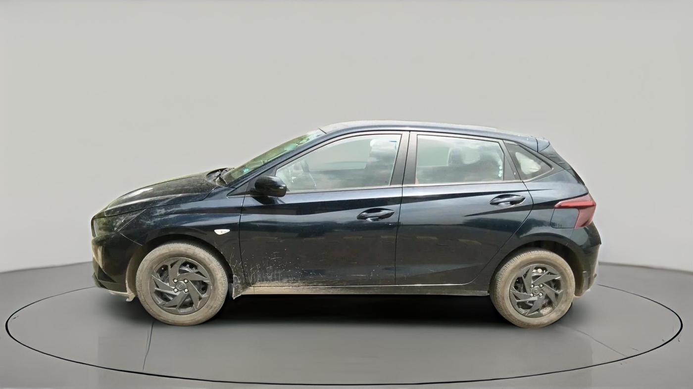 2024 Hyundai NEW I20 MAGNA 1.2 MT, Petrol, Manual, 21,792 km, exterior