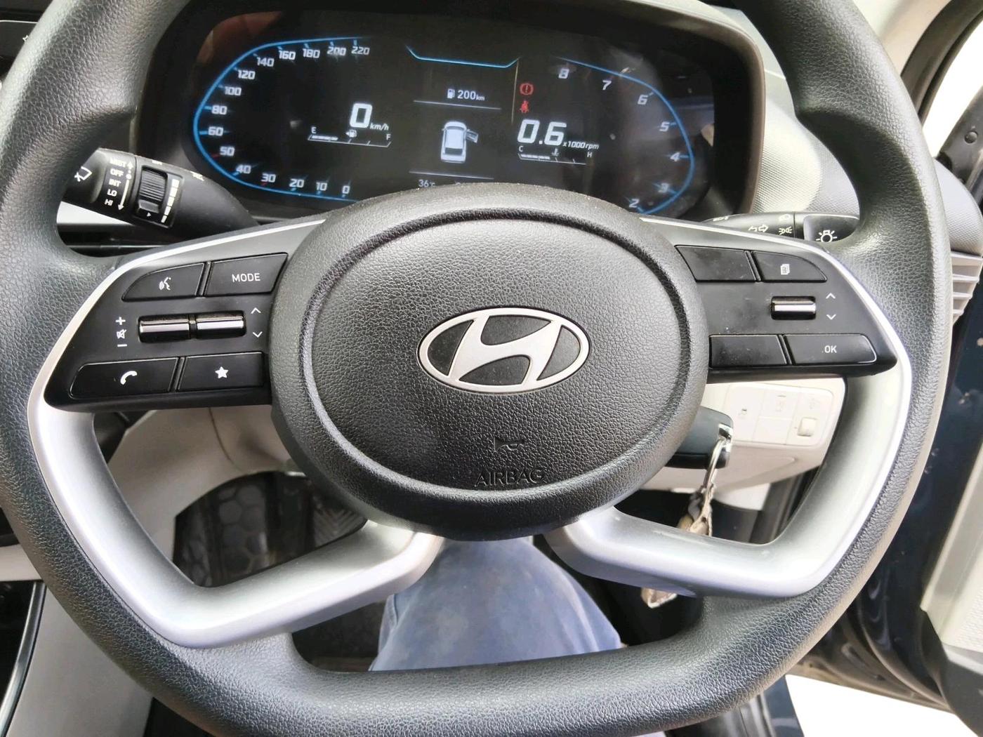 2024 Hyundai NEW I20 MAGNA 1.2 MT, Petrol, Manual, 21,792 km, interior