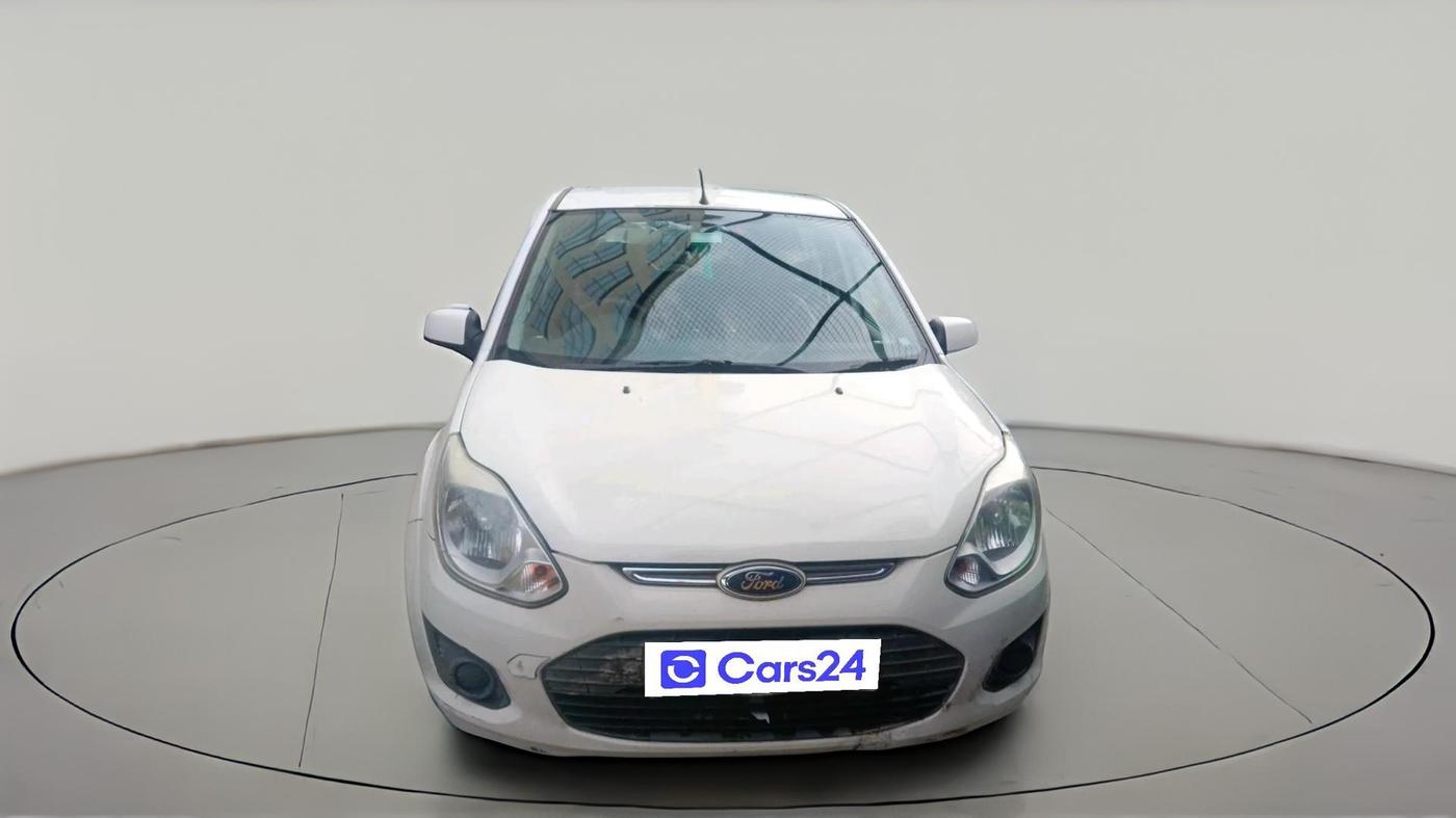 2013 Ford Figo ZXI 1.2 PETROL, Petrol, Manual, 1,18,386 km, exterior