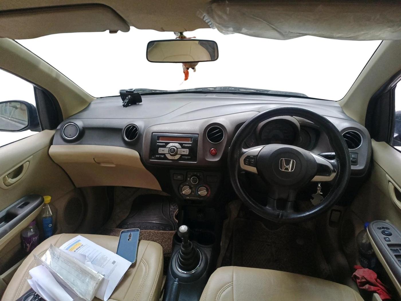 2014 Honda Amaze 1.2L I-VTEC S, Petrol, Manual, 76,470 km, interior
