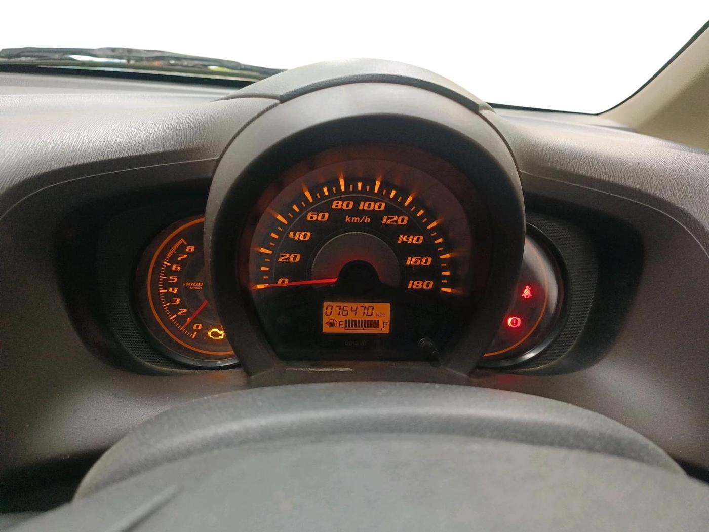 2014 Honda Amaze 1.2L I-VTEC S, Petrol, Manual, 76,470 km, interior