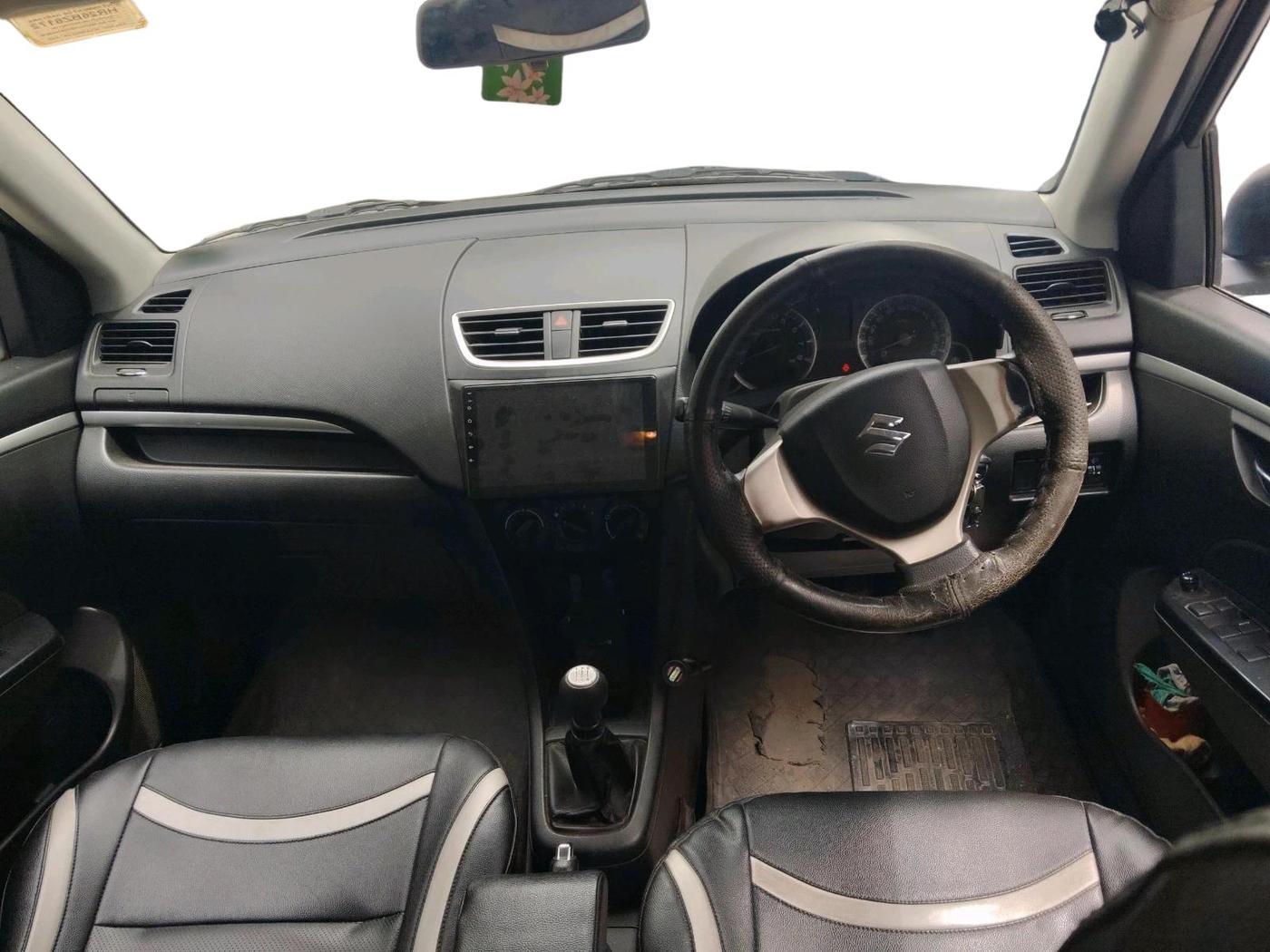 2013 Maruti Swift VXI, Petrol, Manual, 56,728 km, interior