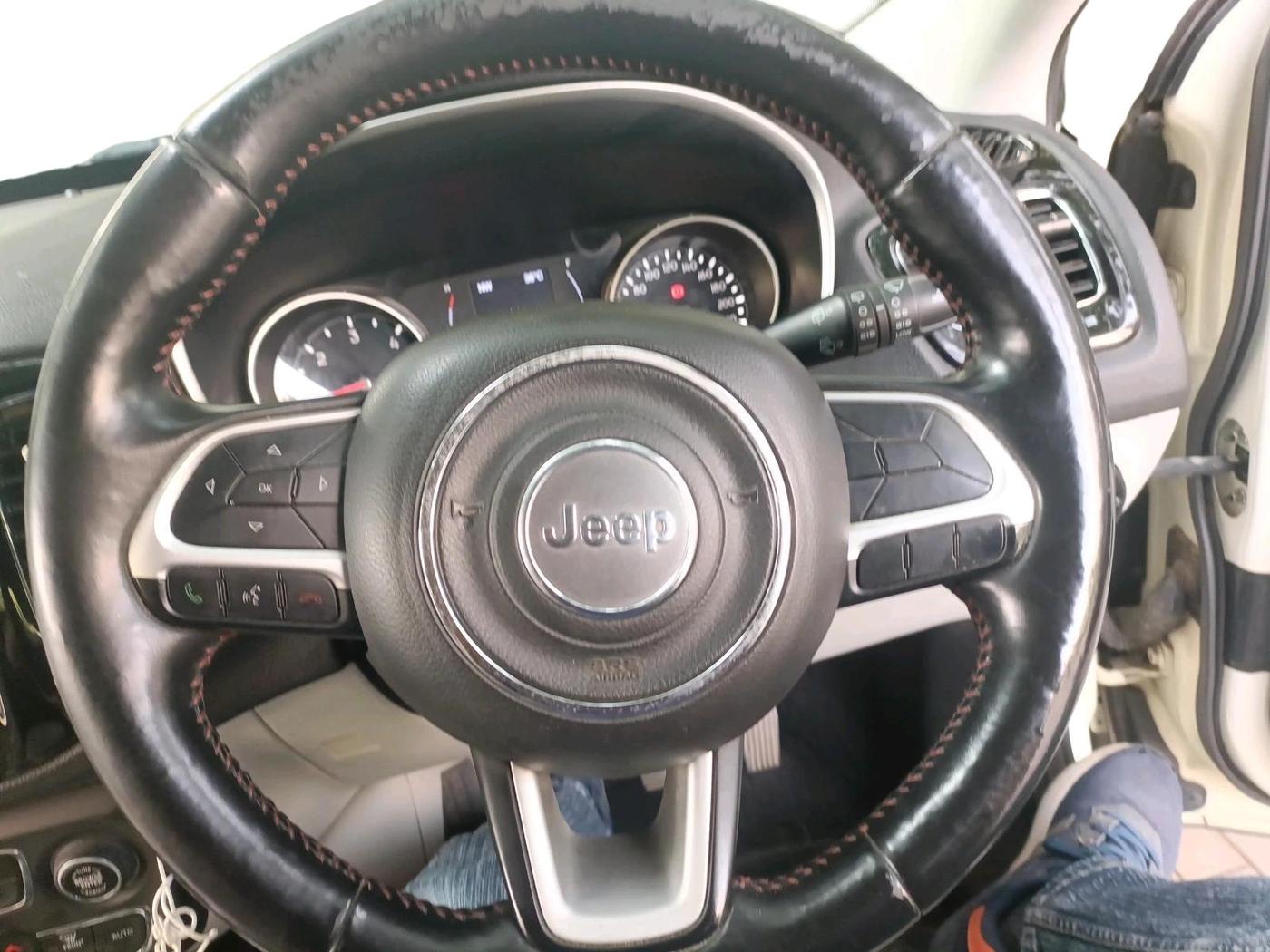 2017 Jeep Compass LIMITED (O) 2.0 DIESEL 4X4, Diesel, Manual, 95,802 km, interior