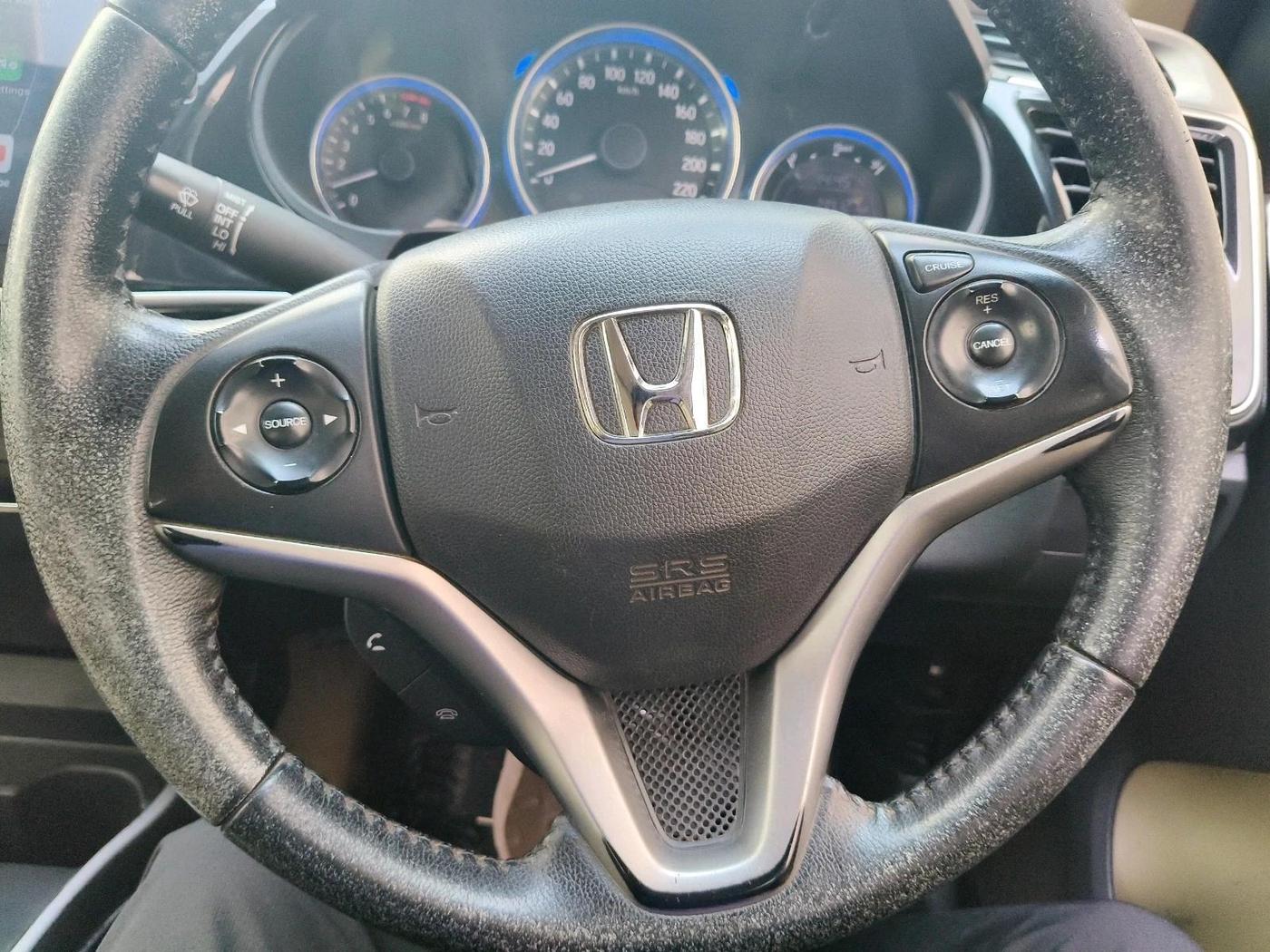 2016 Honda City 1.5L I-VTEC VX (O) MT, Petrol, Manual, 1,44,127 km, interior
