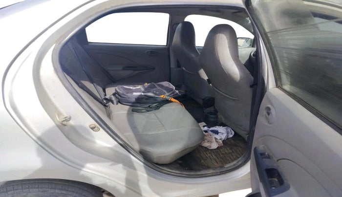 2011 Toyota Etios G, CNG, Manual, 1,30,986 km, interior