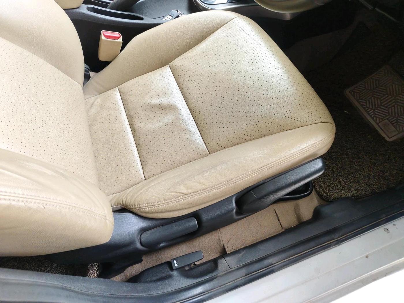 2015 Honda City 1.5L I-VTEC VX CVT, Petrol, Automatic, 99,703 km, interior