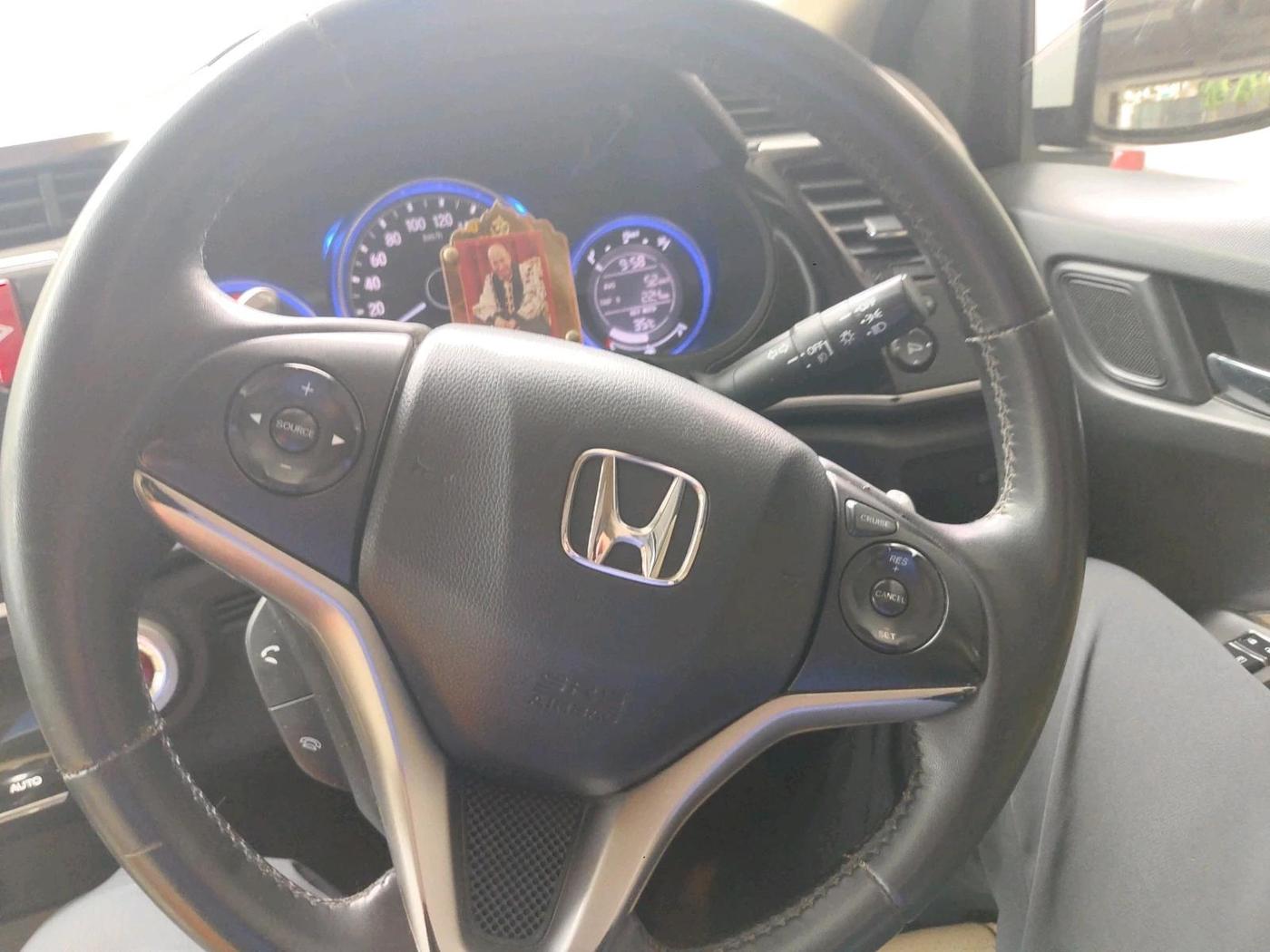 2015 Honda City 1.5L I-VTEC VX CVT, Petrol, Automatic, 99,703 km, interior