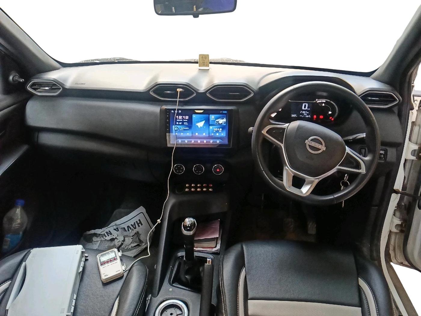2024 Nissan MAGNITE XE, Petrol, Manual, 21,867 km, interior