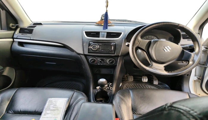 2016 Maruti Swift LXI, Petrol, Manual, 1,14,280 km, interior