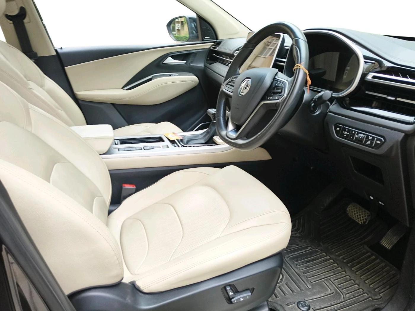 2023 MG HECTOR SHARP PRO 1.5 PETROL TURBO CVT PETROL, Petrol, Automatic, 31,404 km, interior