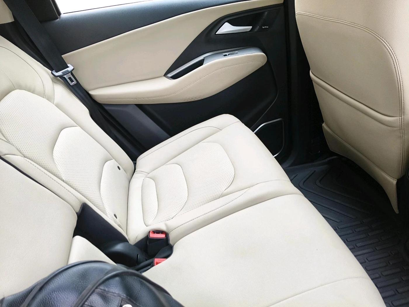 2023 MG HECTOR SHARP PRO 1.5 PETROL TURBO CVT PETROL, Petrol, Automatic, 31,404 km, interior