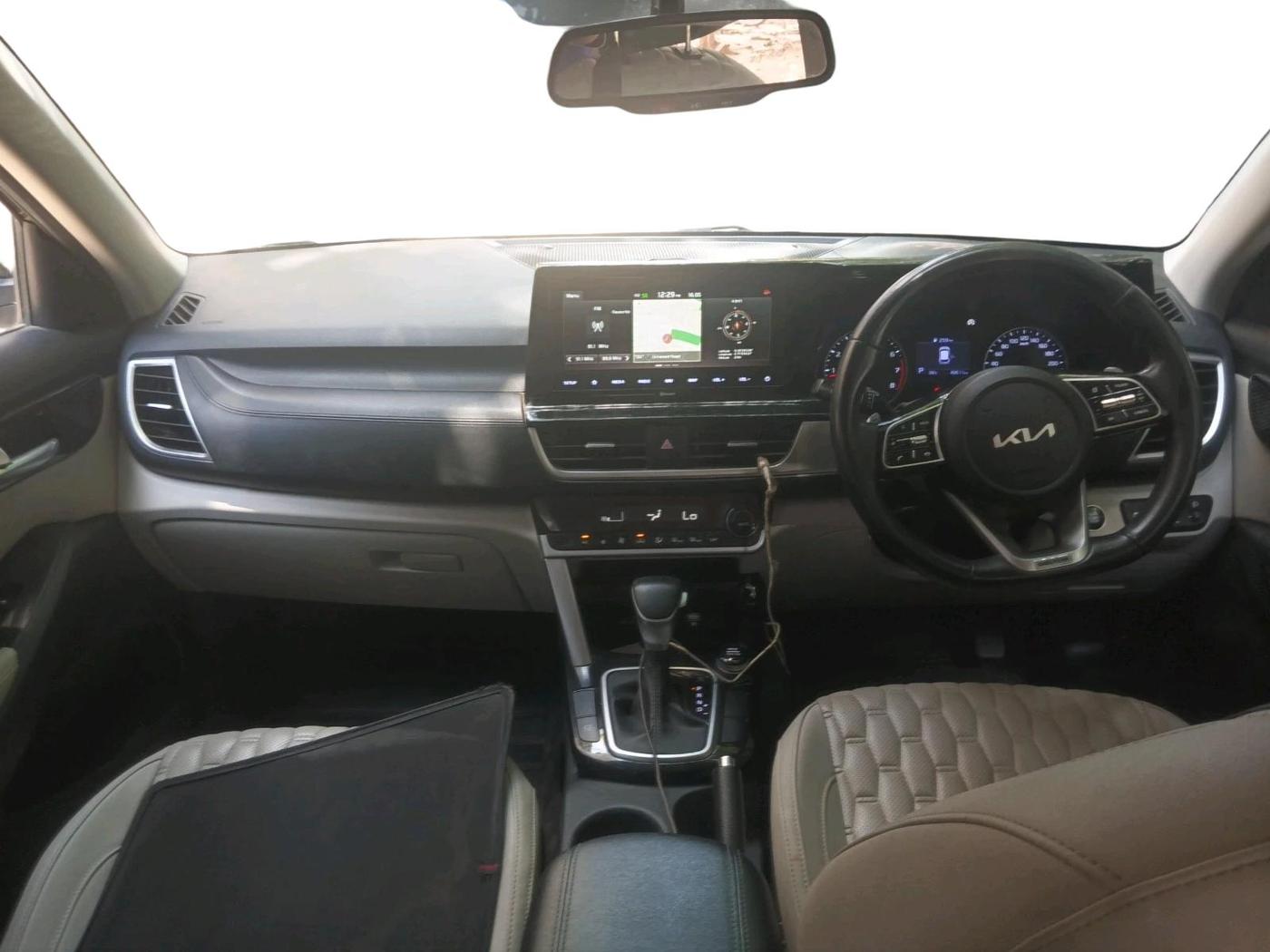 2023 KIA SELTOS  HTX IVT G, Petrol, Automatic, 43,612 km, interior