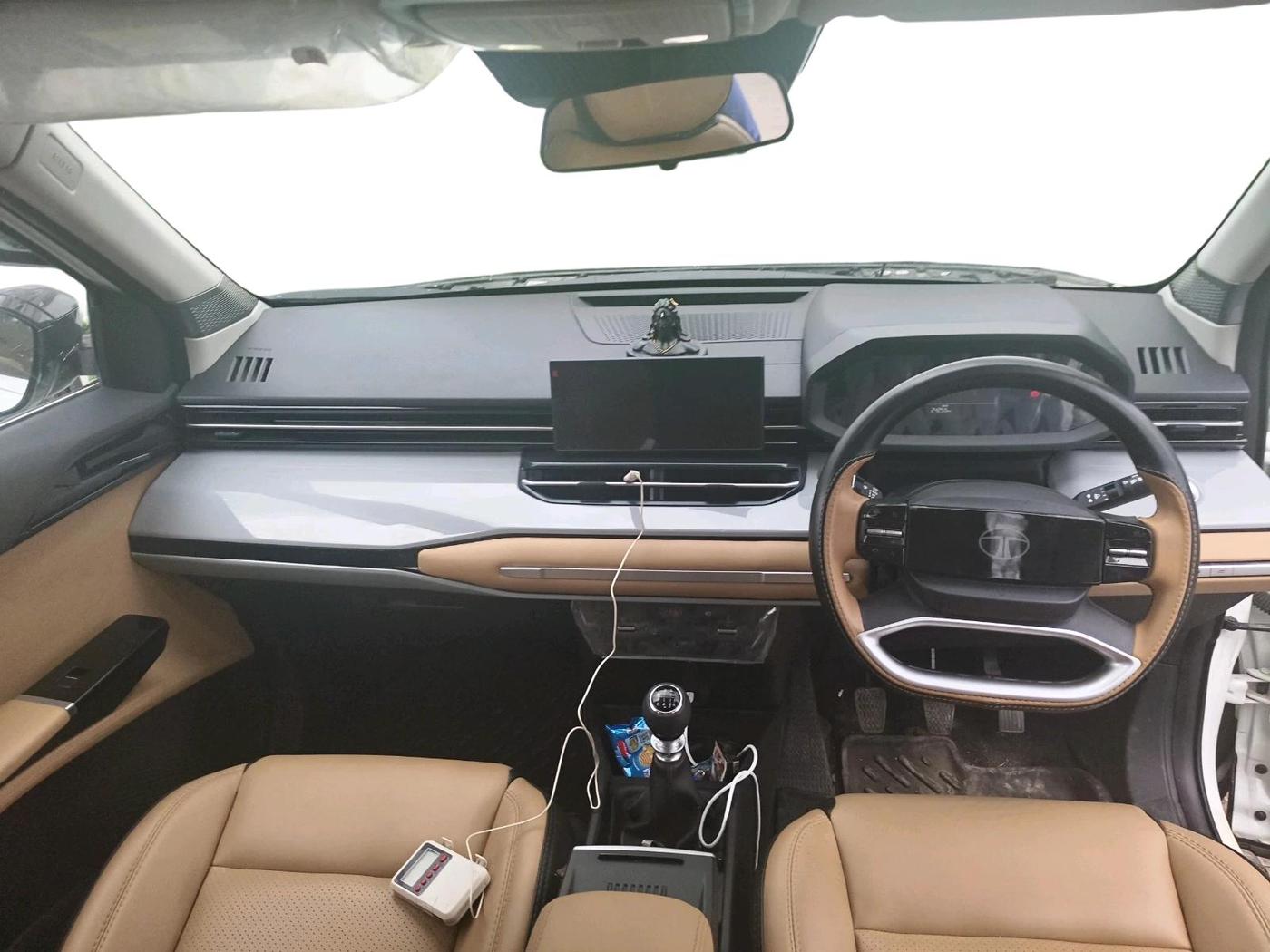2026 Tata Sierra Pure Plus 1.5 Kryojet MT, Diesel, Manual, 24,256 km, interior