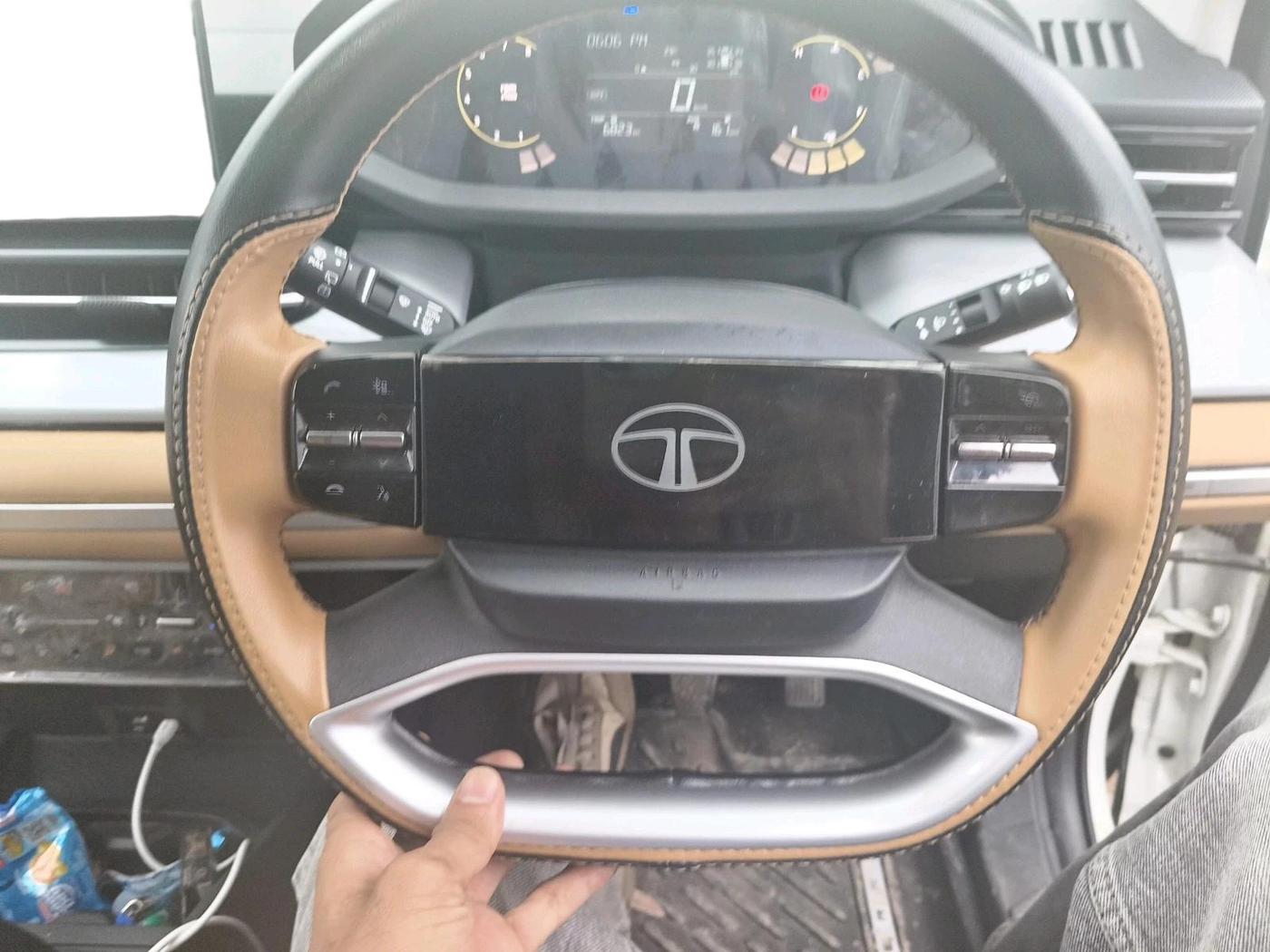 2026 Tata Sierra Pure Plus 1.5 Kryojet MT, Diesel, Manual, 24,256 km, interior