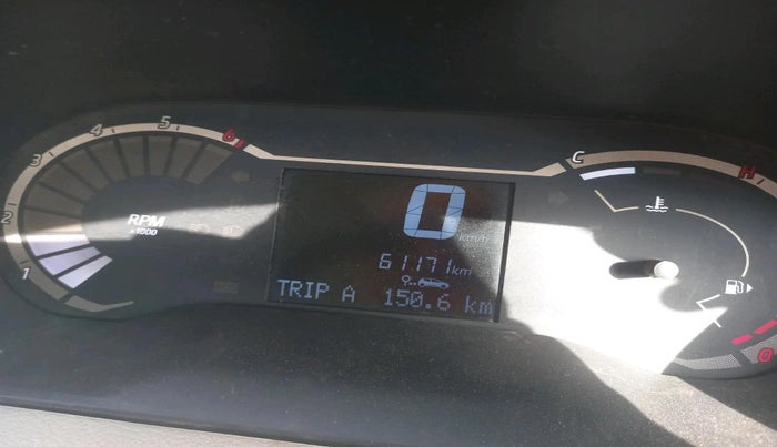 2021 Nissan MAGNITE XE, CNG, Manual, 61,171 km, interior