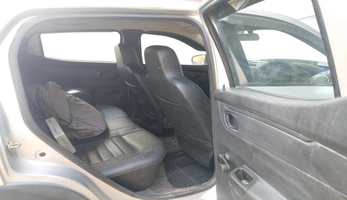 2018 Renault Kwid RXL 1.0, Petrol, Manual, 68,933 km, interior
