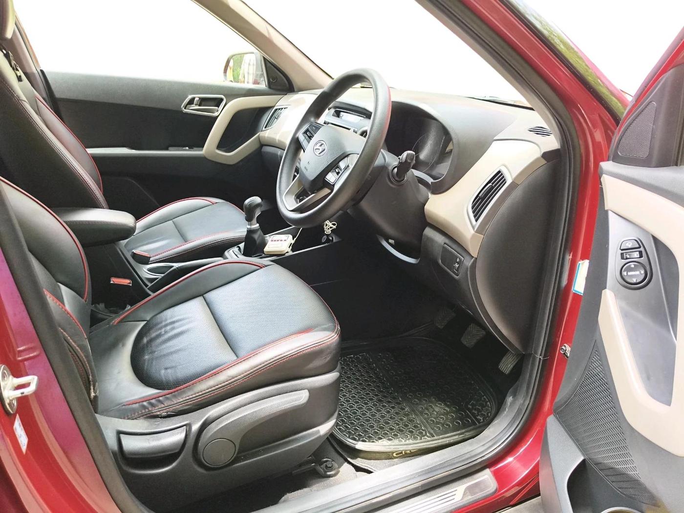 2017 Hyundai Creta SX PLUS 1.6 PETROL, Petrol, Manual, 52,399 km, interior