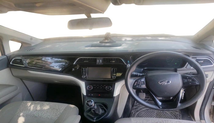 2018 Mahindra MARAZZO M6 7 STR, Diesel, Manual, 1,01,338 km, interior