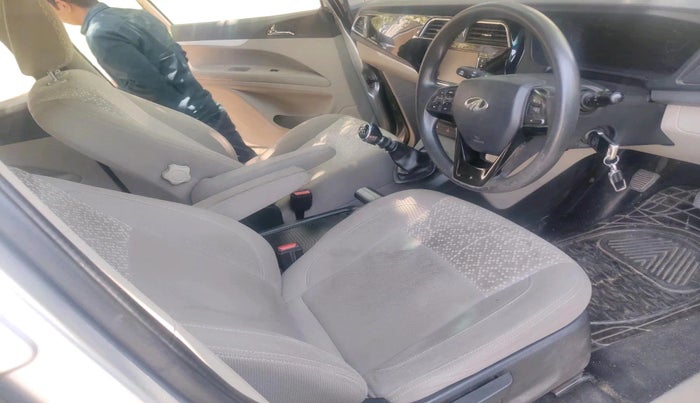 2018 Mahindra MARAZZO M6 7 STR, Diesel, Manual, 1,01,338 km, interior