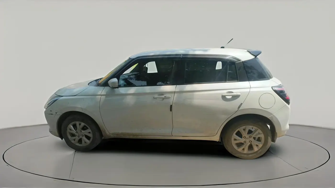 2024 Maruti Swift ZXi, Petrol, Manual, 35,210 km, exterior