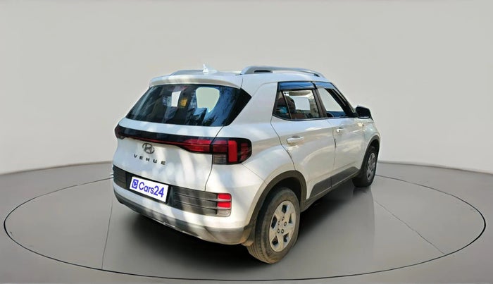 2022 Hyundai VENUE S 1.2, Petrol, Manual, 51,858 km, exterior